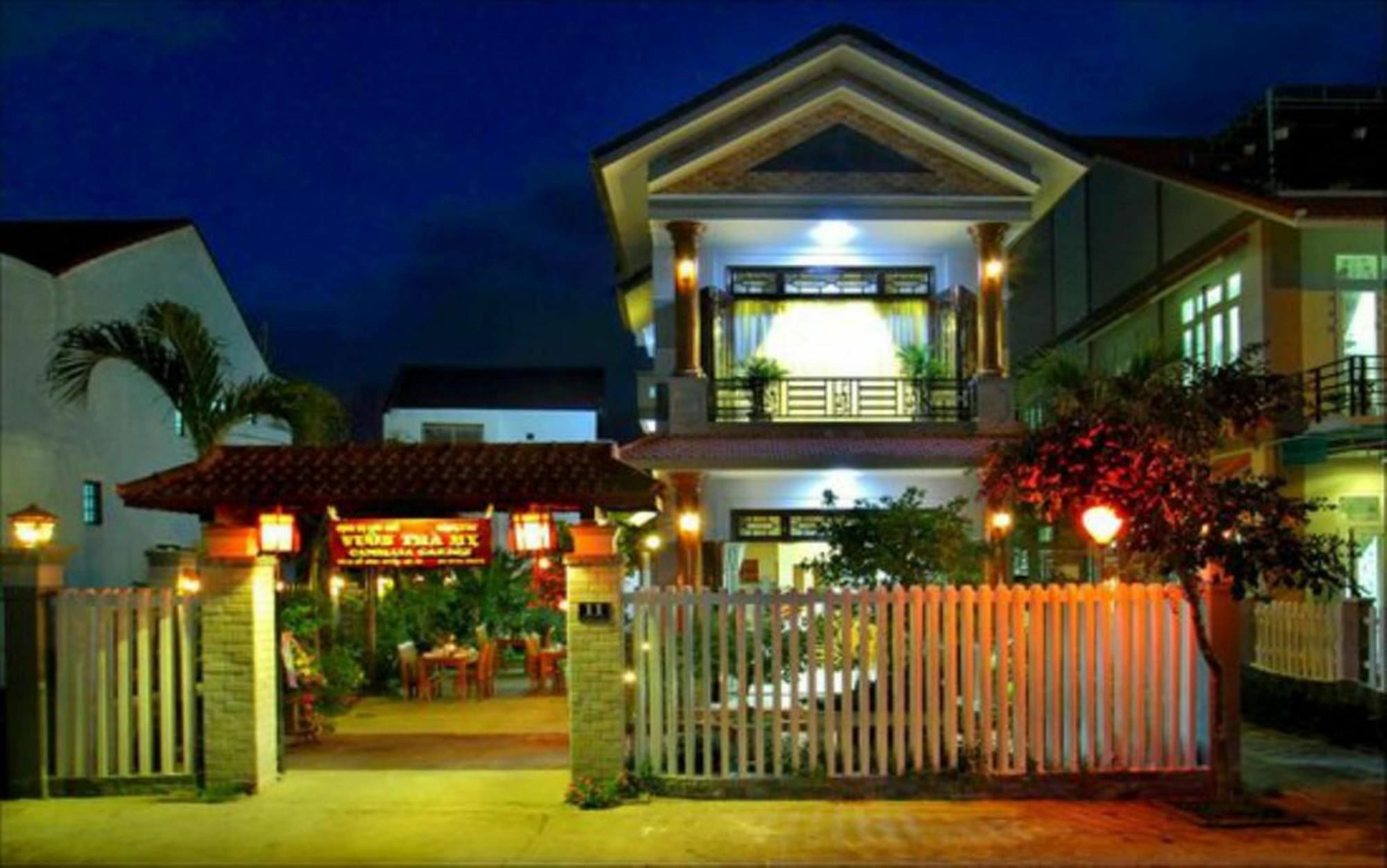 Camellia Homestay Hoi An Bagian luar foto